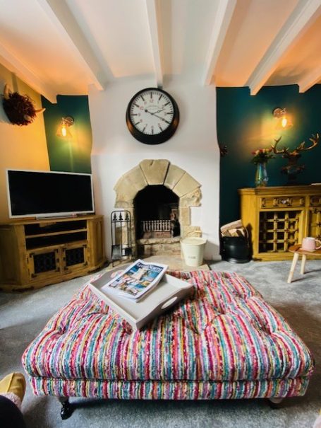 Lounge After